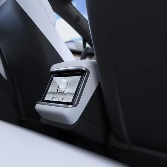 Folie pentru Display Auto Tesla Model X 2022 / Model S 2021 - Spigen Glas.tR Slim Anti-Glare - Black Folie pentru Display Auto Tesla Model X 2022 / Model S 2021 - Spigen Glas.tR Slim Anti-Glare - Black