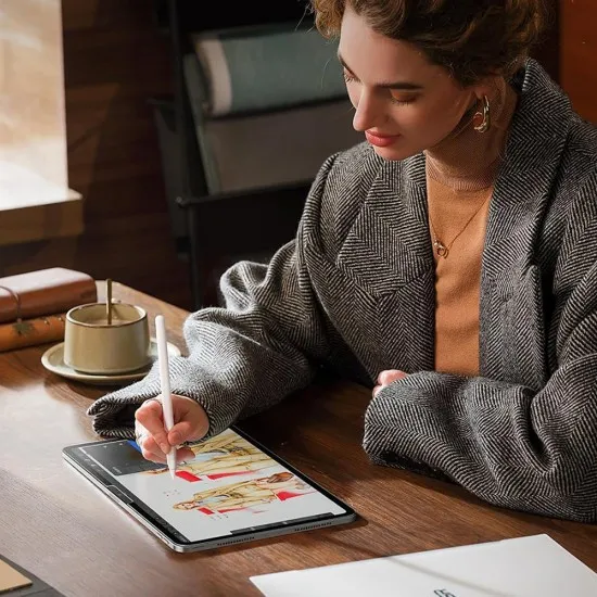 Folie pentru iPad Pro 12.9 (2018 / 2020 / 2021 / 2022) / iPad Air 13 (2024) (set 2) - ESR Paper-Feel - Matte Clear Folie pentru iPad Pro 12.9 (2018 / 2020 / 2021 / 2022) / iPad Air 13 (2024) (set 2) - ESR Paper-Feel - Matte Clear