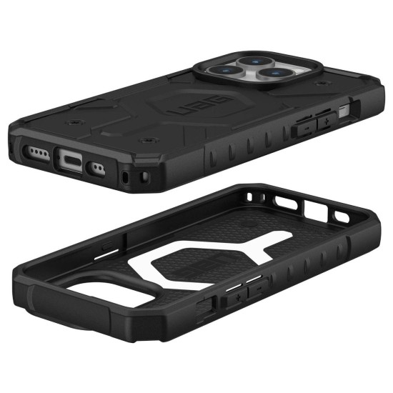 Husa pentru iPhone 15 Pro Max - UAG Pathfinder MagSafe - Black Husa pentru iPhone 15 Pro Max - UAG Pathfinder MagSafe - Black