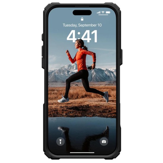 Husa pentru iPhone 16 - UAG Plasma XTE MagSafe - Black / Orange Husa pentru iPhone 16 - UAG Plasma XTE MagSafe - Black / Orange