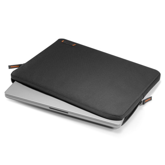 Husa pentru Laptop Maxim 14 - Spigen Basic Pouch - Black