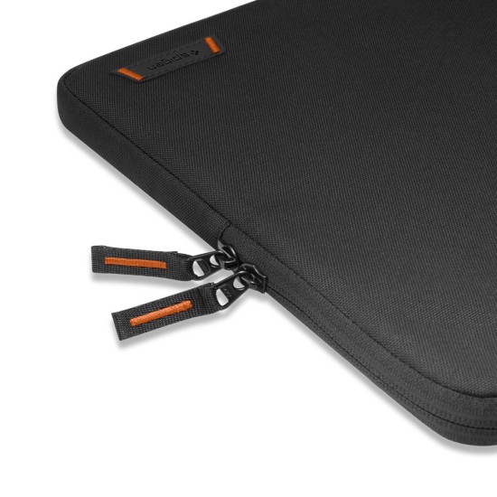 Husa pentru Laptop Maxim 16 - Spigen Basic Pouch - Black