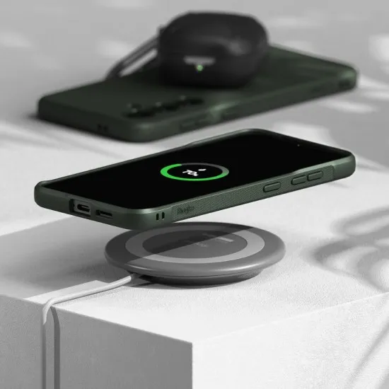 Husa pentru Samsung Galaxy S24 - Ringke Onyx - Dark Green Husa pentru Samsung Galaxy S24 - Ringke Onyx - Dark Green